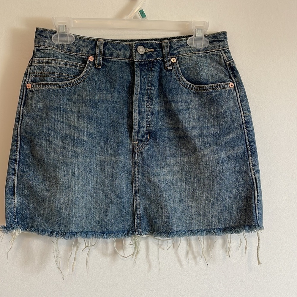 We the Free People Denim Skirt 27 Blue Jean Frayed Mini Distressed Casual